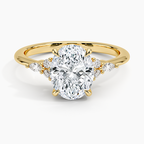 Diamond Ring in 18K Yellow Gold
