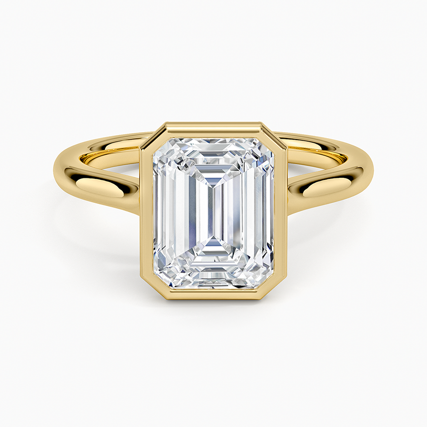 Emerald cut Bezel Ring in 18K Yellow Gold