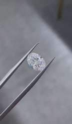 Oval  cut lab grown diamonds